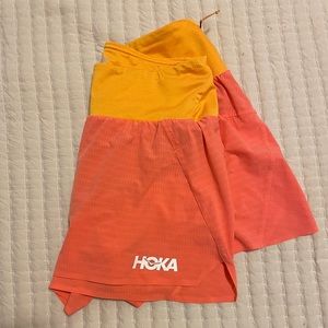 HOKA 4” women’s shorts